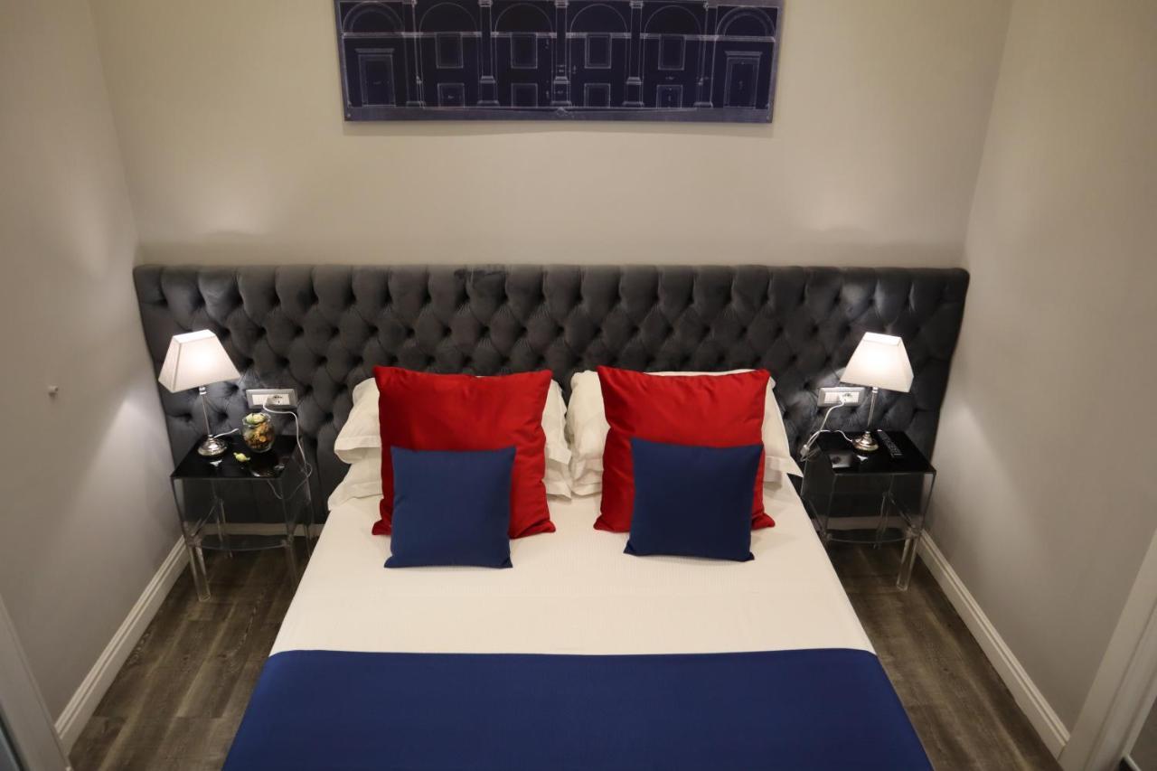Millina Suites In Navona Roma Dış mekan fotoğraf