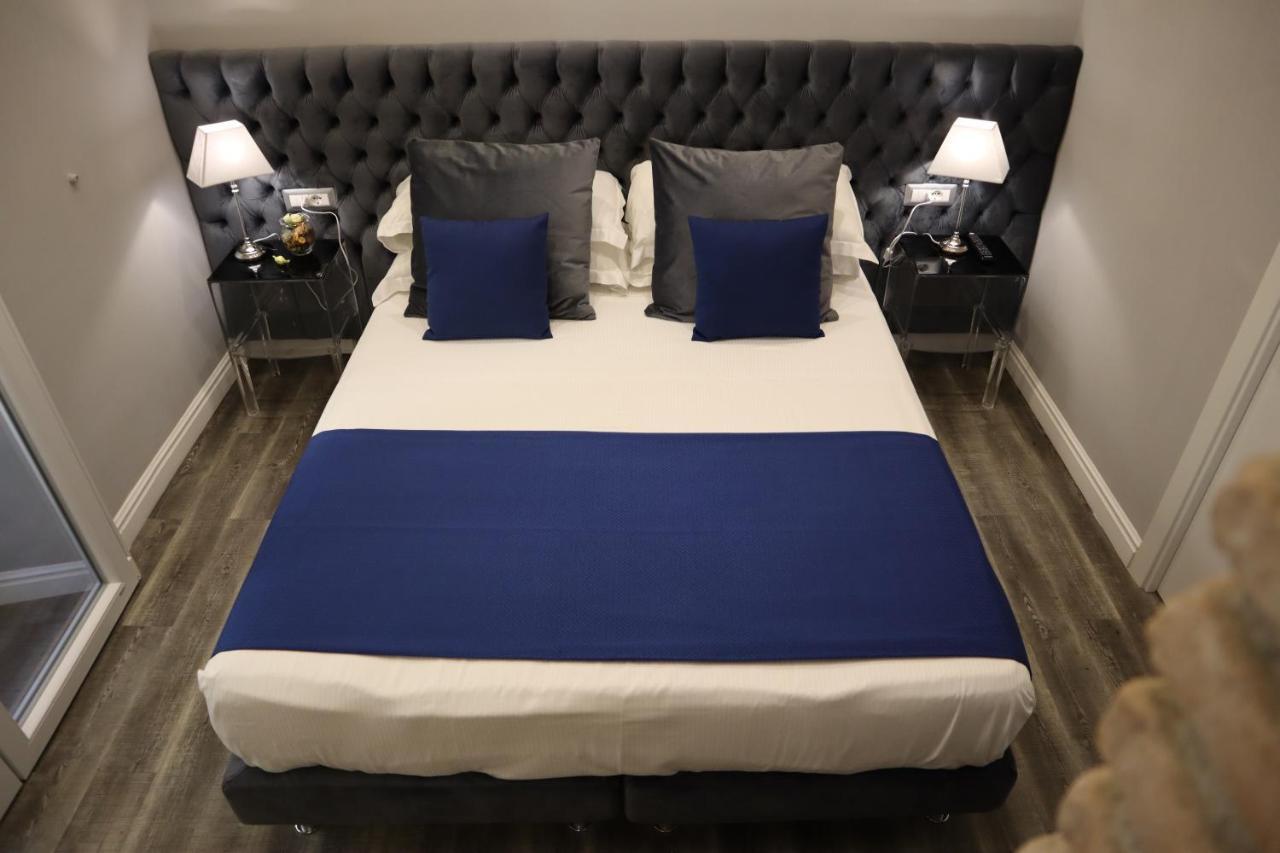 Millina Suites In Navona Roma Dış mekan fotoğraf