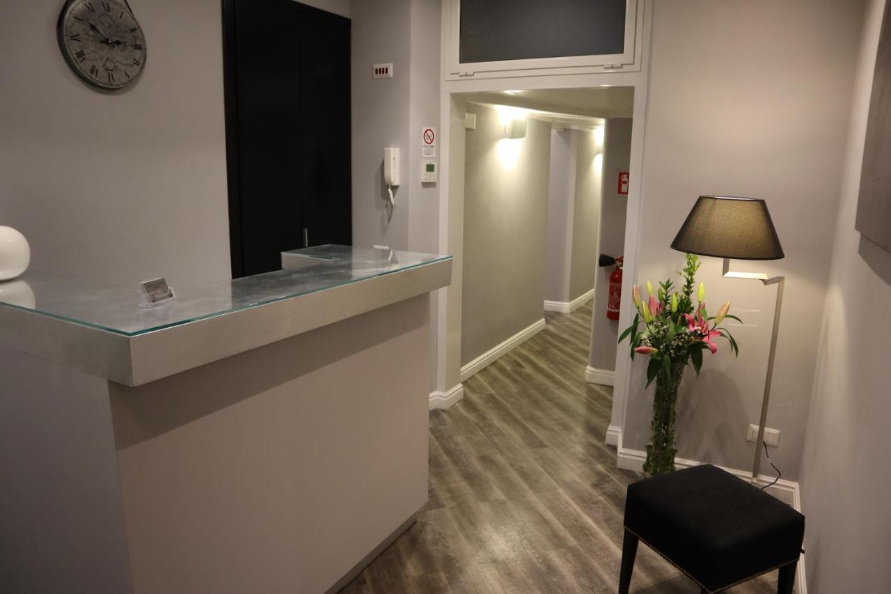 Millina Suites In Navona Roma Dış mekan fotoğraf